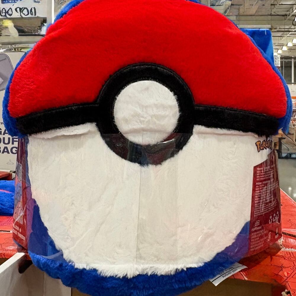 Pokémon Faux Fur Pillow & Reversible Cloud Throw